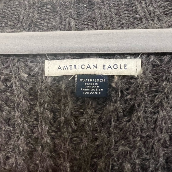 Cozy oversized v-neck sweater - Picture 3 of 5